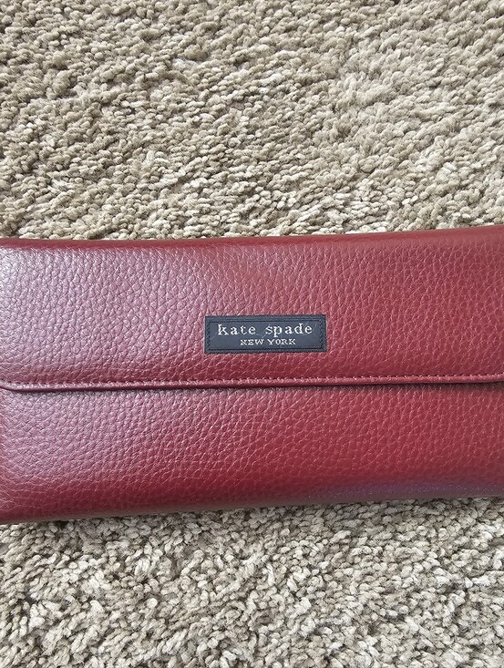 kate spade Handbags - Vintage kate spade Red Leather Clutch